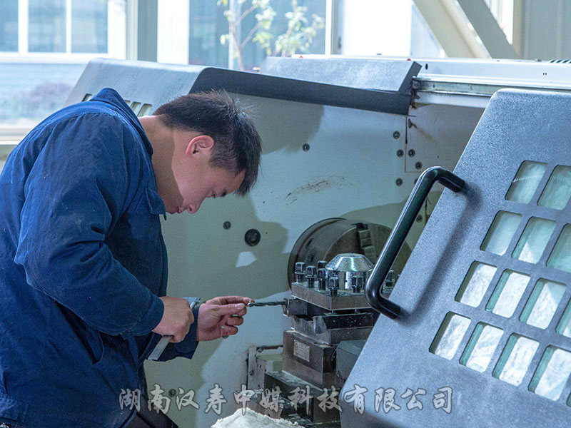 廠房設(shè)備